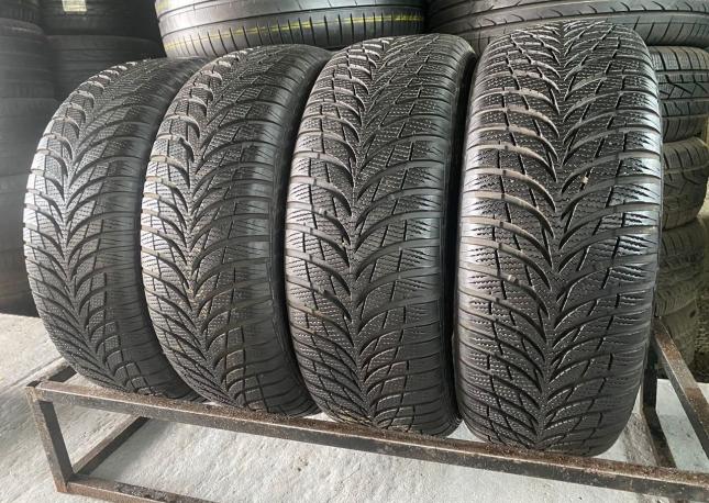 Goodyear UltraGrip 7+ 205/55 R16