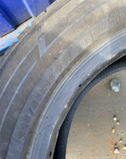 Yokohama Ice Guard IG52C 225/55 R16