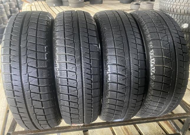 Bridgestone Blizzak Revo GZ 205/60 R16