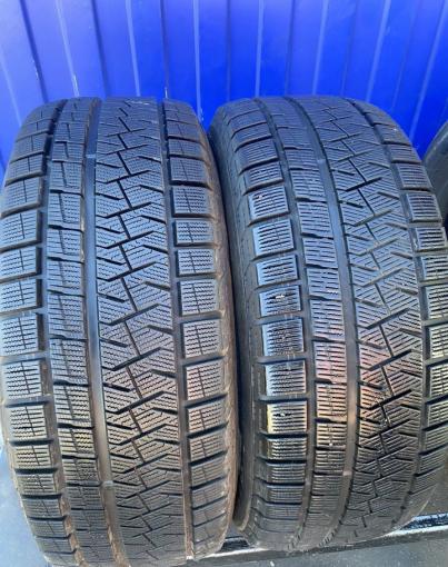 Pirelli Ice Asimmetrico 215/55 R16