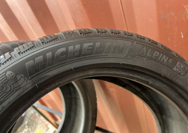 Michelin Alpin 6 225/45 R17 94V