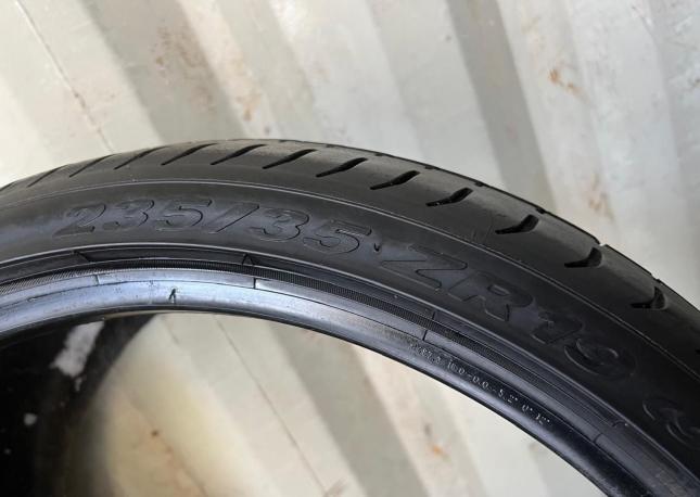 Pirelli P Zero 235/35 R19