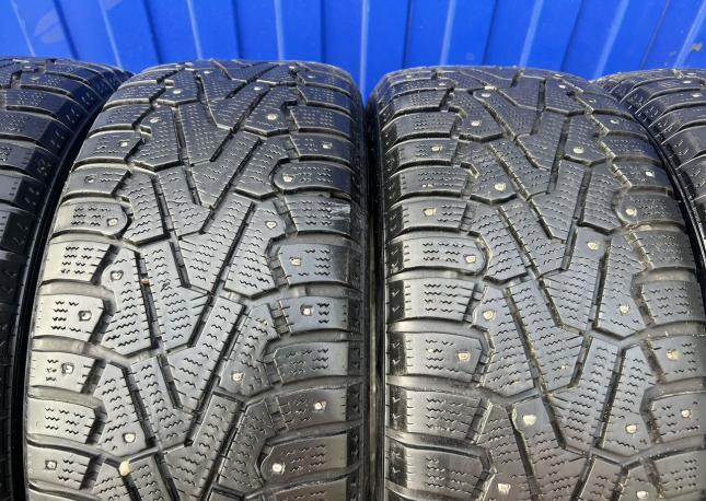 Pirelli Ice Zero 205/55 R16