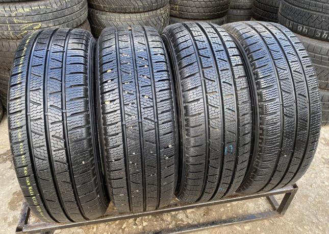 Pirelli Carrier Winter 215/65 R16C