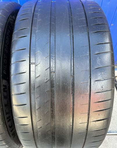 Michelin Pilot Sport 4 S 325/35 R22