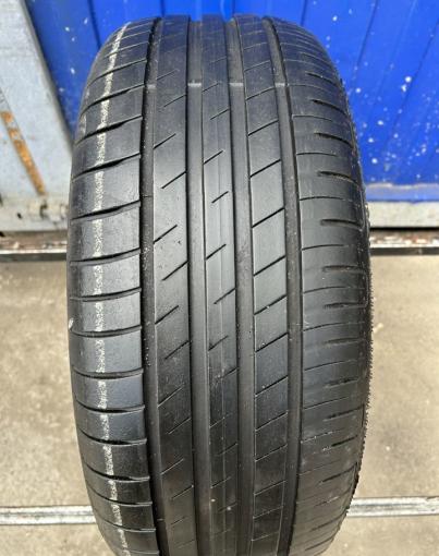 Goodyear EfficientGrip Performance 205/55 R16