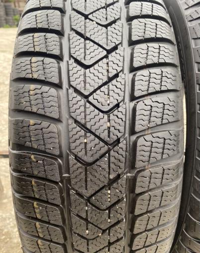 Pirelli Winter Sottozero 3 205/60 R16