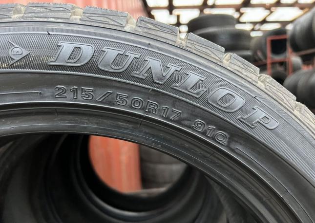 Dunlop Winter Maxx WM01 215/50 R17