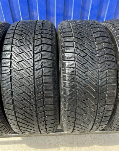 Continental ContiVikingContact 6 215/55 R16