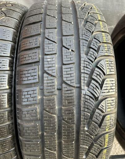 Pirelli Winter Sottozero 210 Serie II 215/50 R17