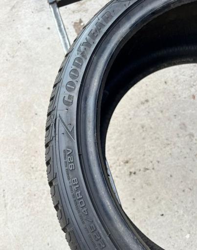 Goodyear UltraGrip Performance Gen-1 225/40 R18