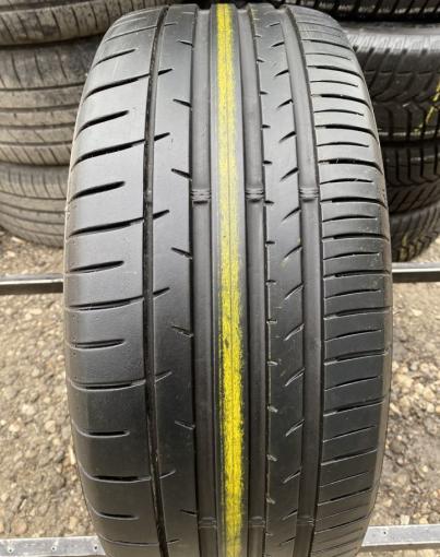 Dunlop SP Sport Maxx 050 215/55 R16