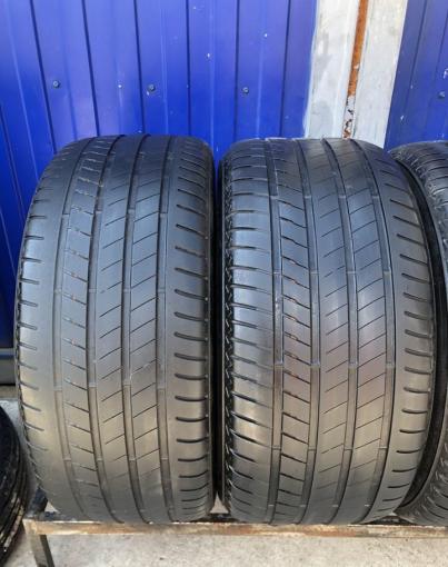 Bridgestone Alenza 001 275/45 R20 и 305/40 R20 112Y