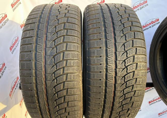 Nokian Tyres WR A4 235/50 R18