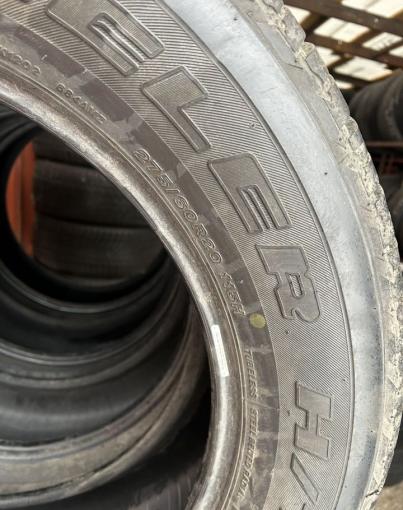 Bridgestone Dueler H/T 684II 275/60 R20