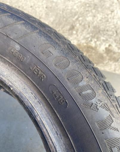 Goodyear Vector 4Seasons Gen-2 185/60 R15