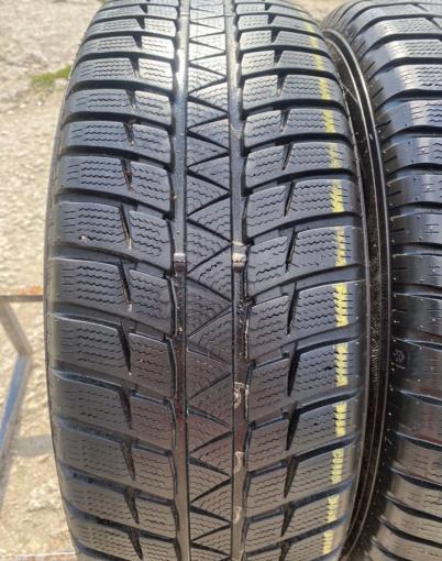 Falken Eurowinter HS-449 215/60 R16