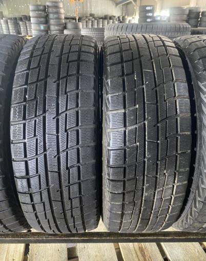 Yokohama Ice Guard IG30 215/60 R16