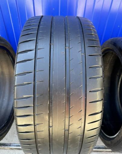 Michelin Pilot Sport 4 S 285/40 R20