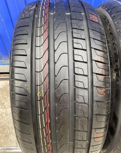 Pirelli Cinturato P7 235/40 R18