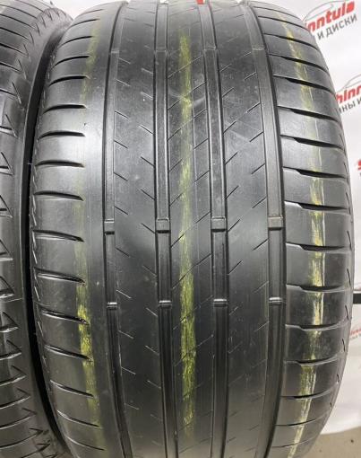Bridgestone Turanza T005 285/35 R20