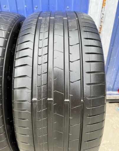 Pirelli P Zero PZ4 275/35 R22