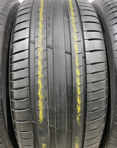 Michelin Pilot Sport 4 SUV 275/50 R21