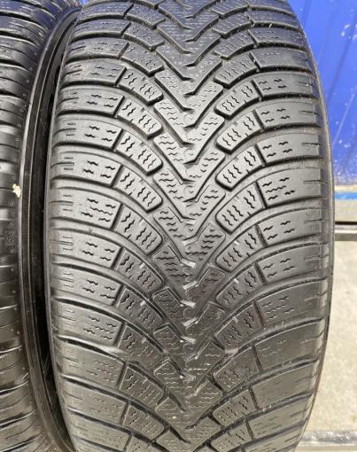 Falken Eurowinter HS01 215/55 R17