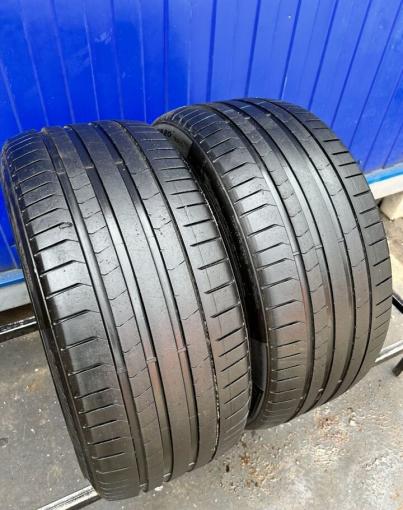 Pirelli P Zero PZ4 265/35 R20