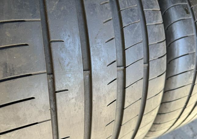 Goodyear Eagle F1 Asymmetric 3 305/30 R21