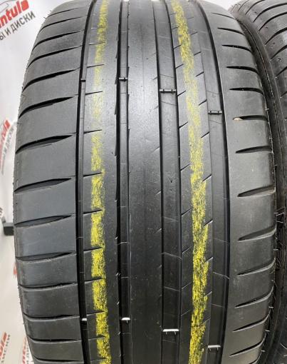 Michelin Pilot Sport 4 245/40 R18