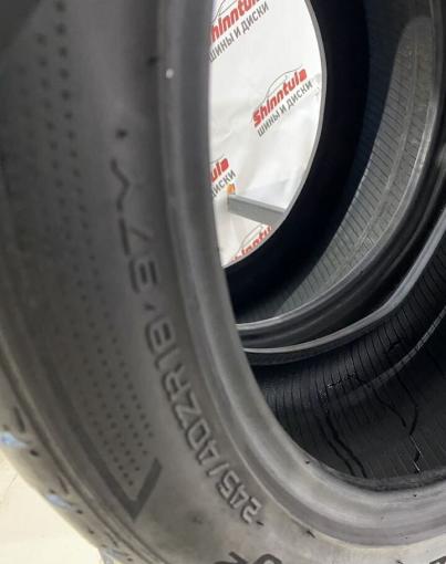 Hankook Ventus V12 Evo2 K120 245/40 R18