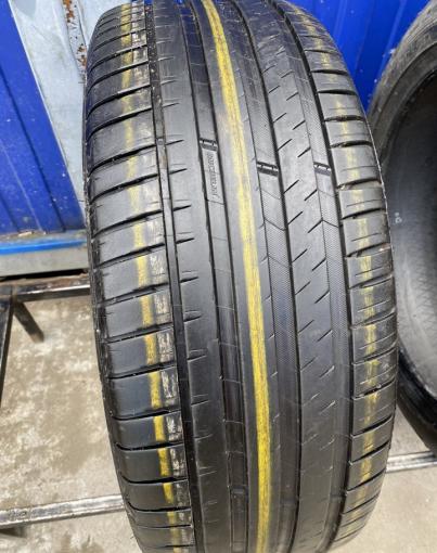 Michelin Pilot Sport 4 SUV 235/45 R21 101Y