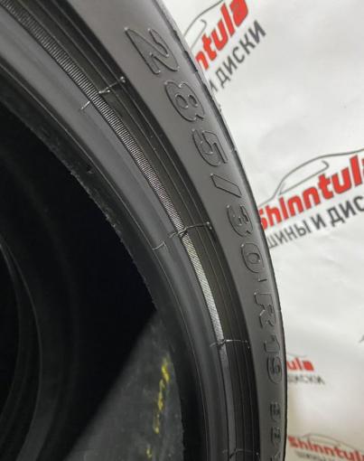 Pirelli P Zero 255/35 R19 и 285/30 R19