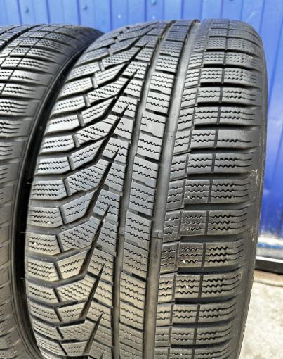 Hankook Winter I&#39;Cept Evo2 W320 235/50 R18