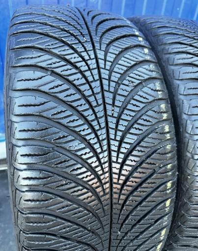 Goodyear Vector 4Seasons 235/45 R19