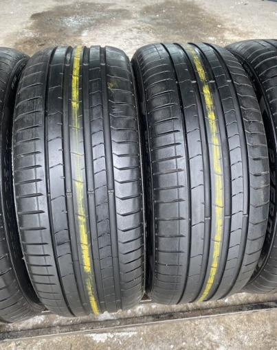 Pirelli P Zero PZ4 225/40 R20 94Y