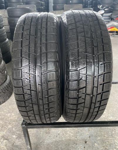 Yokohama Ice Guard IG50 215/60 R17