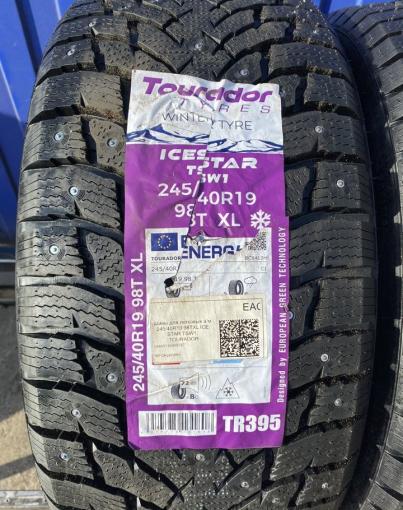 Tourador Ice Star TSW1 275/35 R19 и 245/40 R19