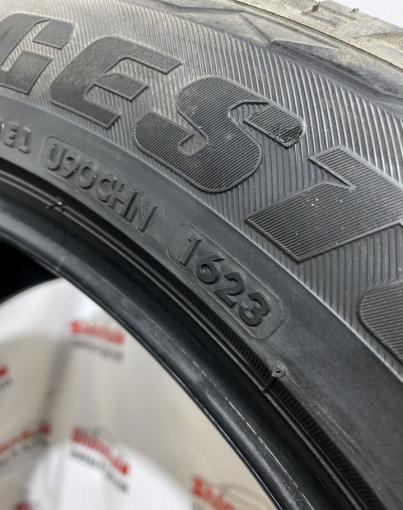 Bridgestone Dueler H/L Alenza 285/45 R22