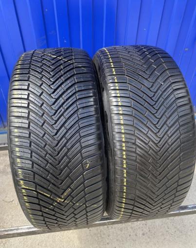 Continental AllSeasonContact 235/45 R18