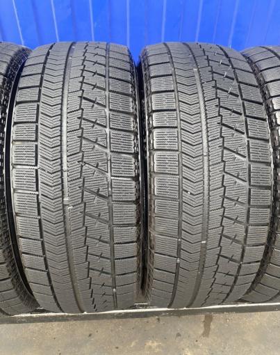 Bridgestone Blizzak VRX 215/55 R17