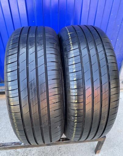 Goodyear UltraGrip Performance 215/55 R17