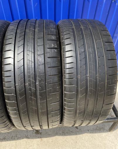 Pirelli P Zero PZ4 265/35 R22