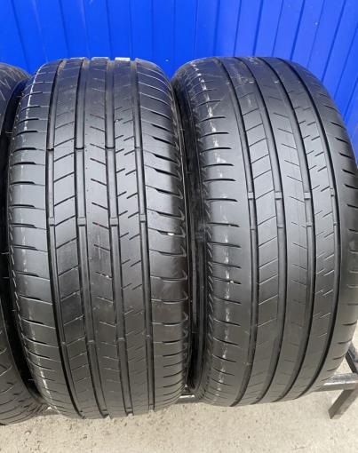 Bridgestone Alenza 001 245/50 R19