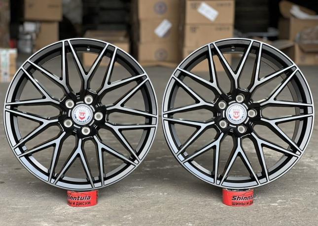 Диски Vorsteiner matt black 5/114.3 r19