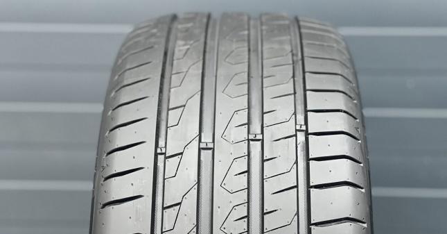 Zeta Alventi 255/45 R19