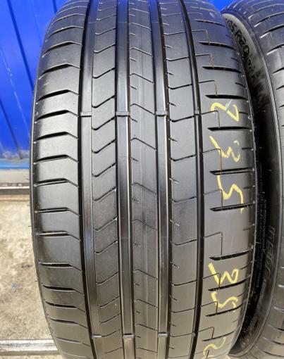 Pirelli P Zero PZ4 235/35 R20