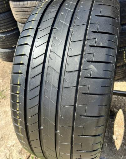 Pirelli P Zero PZ4 275/40 R20 106W