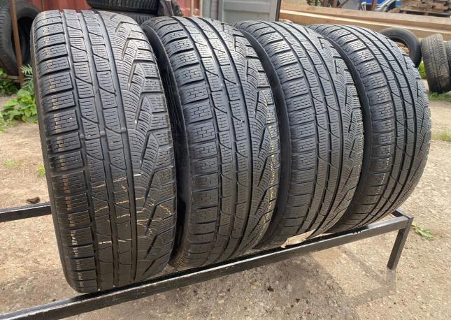 Pirelli Winter 210 SnowControl Serie II 235/55 R18